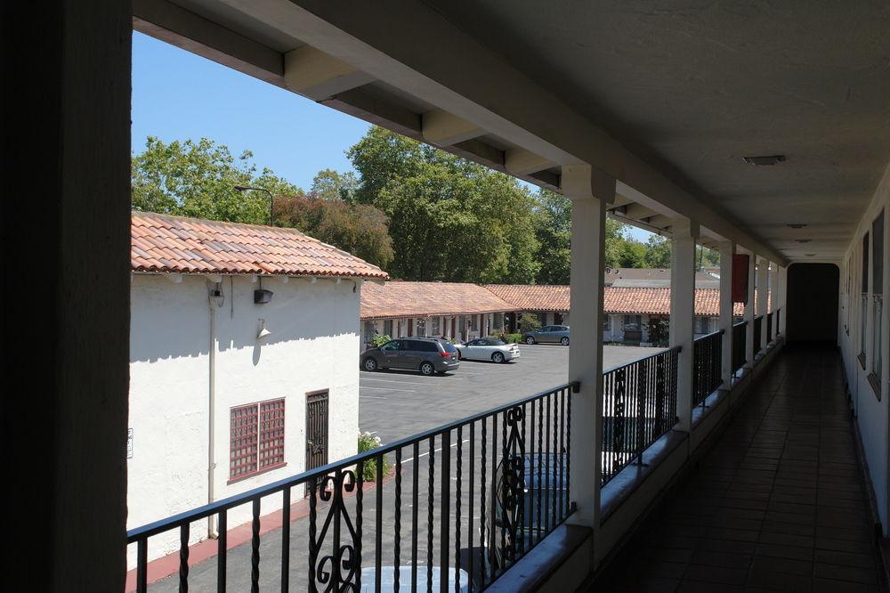 Golden Bear Hotel - Surestay Collection By Best Western Berkeley Exterior photo